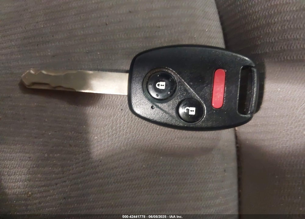 2010 HONDA CR-V LX VIN: 5J6RE3H34AL023753