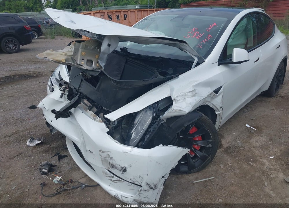 2021 TESLA MODEL Y LONG RANGE DUAL MOTOR ALL-WHEEL DRIVE VIN: 5YJYGAEE9MF117429
