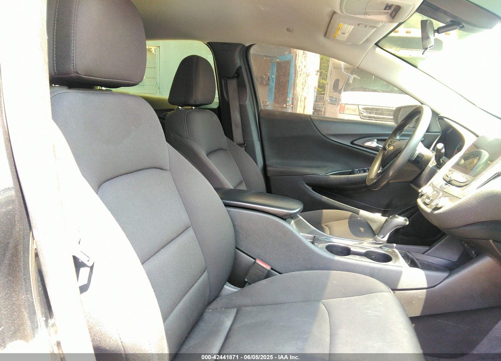 2020 CHEVROLET MALIBU VIN: 1G1ZB5ST1LF005157