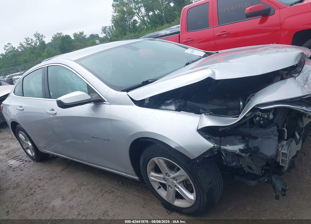 2022 CHEVROLET MALIBU VIN: 1G1ZD5ST1NF133721