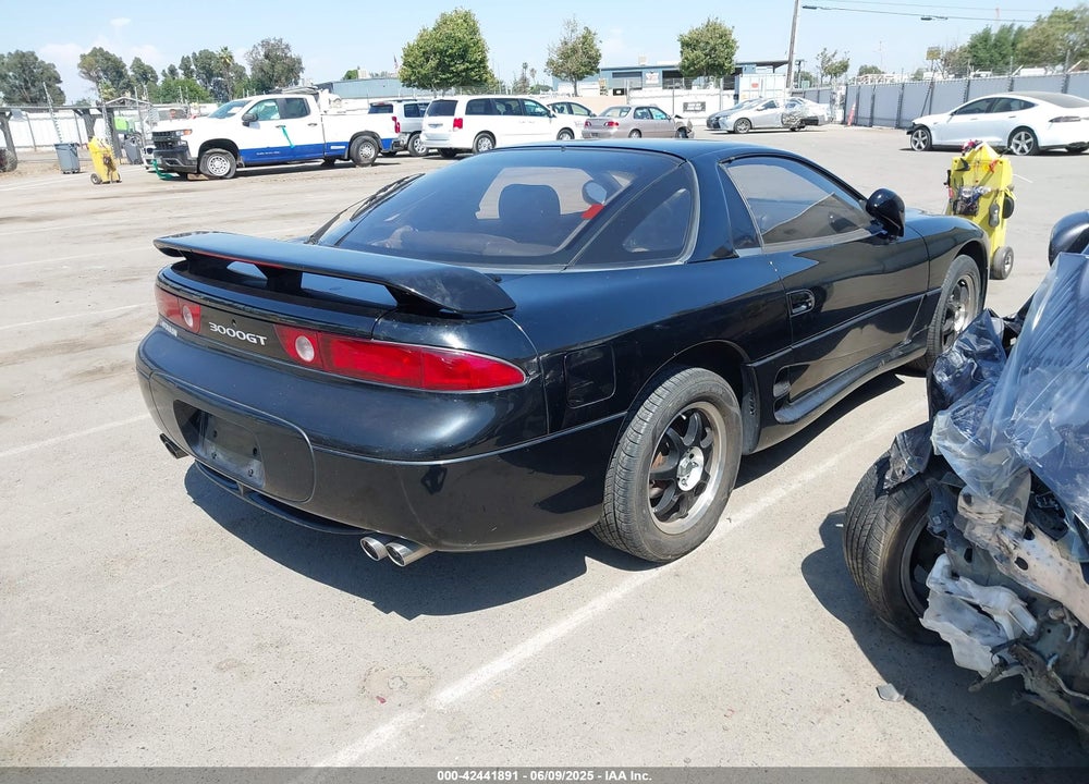1994 MITSUBISHI 3000 GT VIN: JA3AM54J9RY006319
