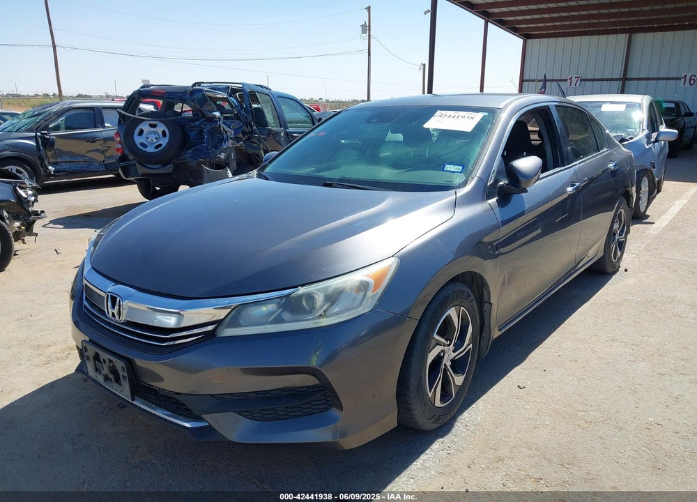 2016 HONDA ACCORD SEDAN VIN: 1HGCR2F45GA166108