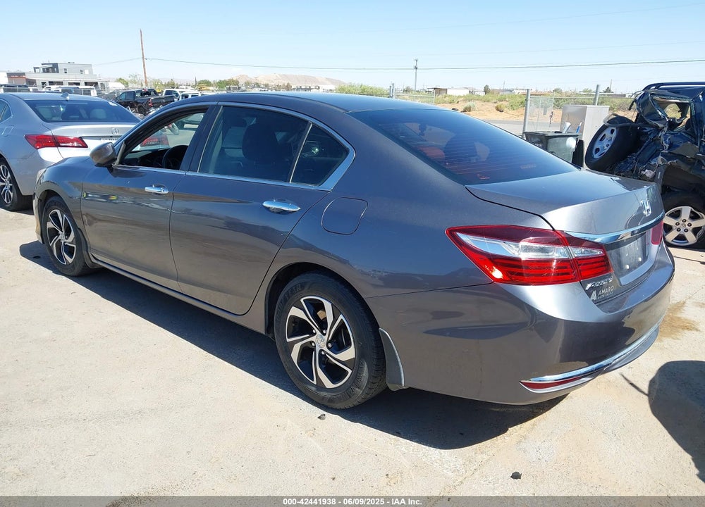 2016 HONDA ACCORD SEDAN VIN: 1HGCR2F45GA166108