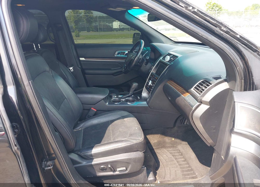 2016 FORD EXPLORER VIN: 1FM5K8F81GGC14035