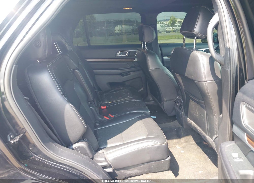 2016 FORD EXPLORER VIN: 1FM5K8F81GGC14035