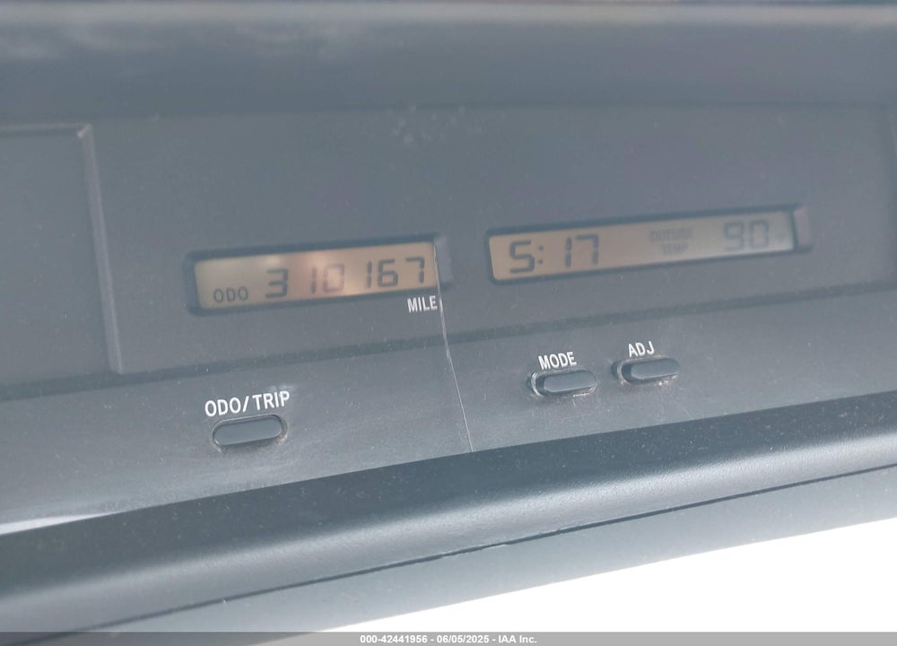 2001 TOYOTA AVALON VIN: 4T1BF28B91U183347
