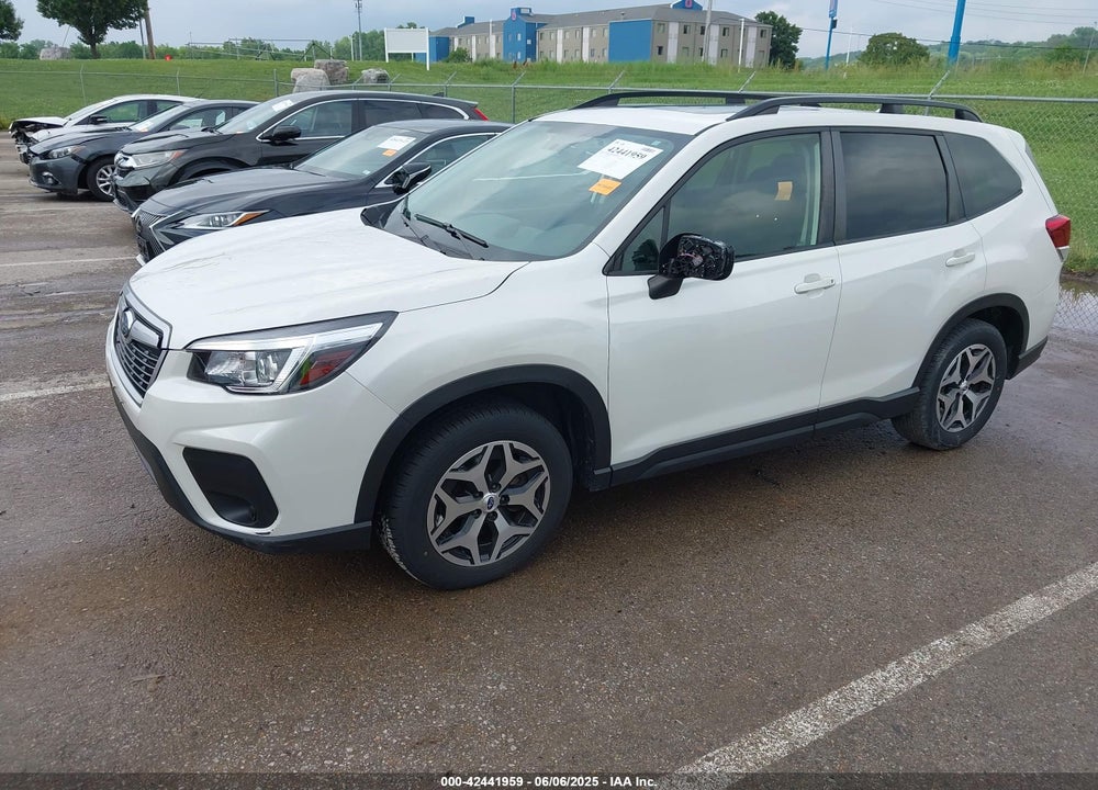 2020 SUBARU FORESTER VIN: JF2SKAGC2LH552728