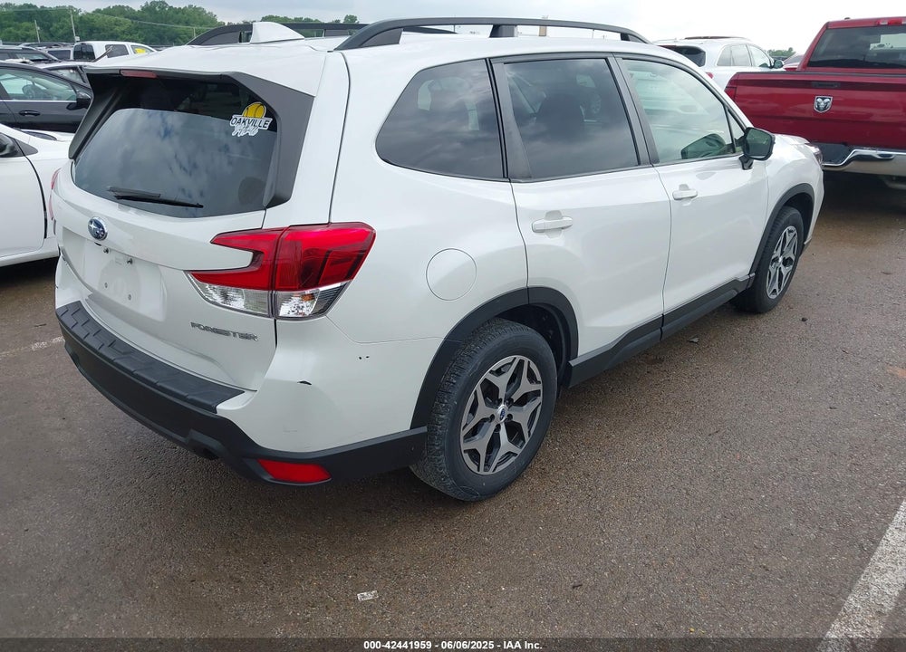 2020 SUBARU FORESTER VIN: JF2SKAGC2LH552728