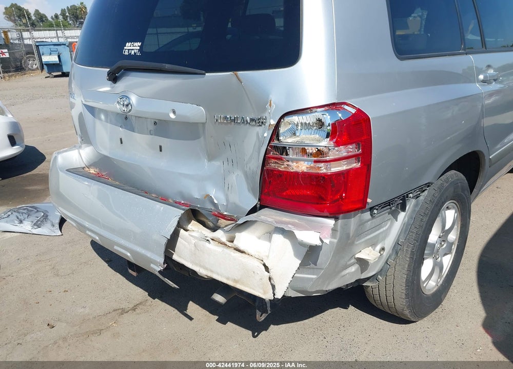 2002 TOYOTA HIGHLANDER LIMITED V6/V6 VIN: JTEGF21A120065132