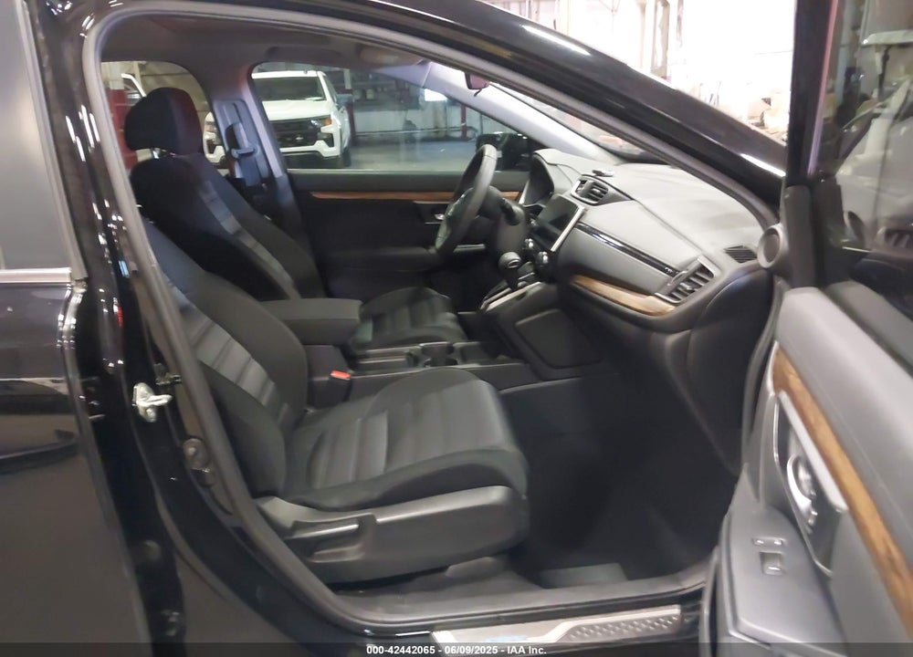 2018 HONDA CR-V EX VIN: 2HKRW2H5XJH625110