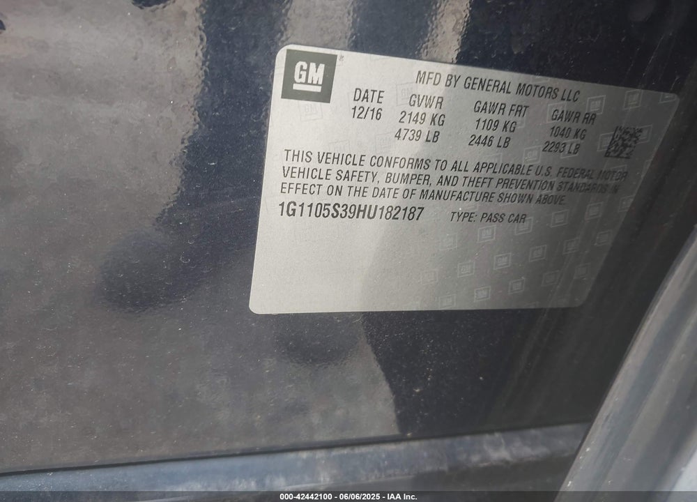 2017 CHEVROLET IMPALA VIN: 1G1105S39HU182187