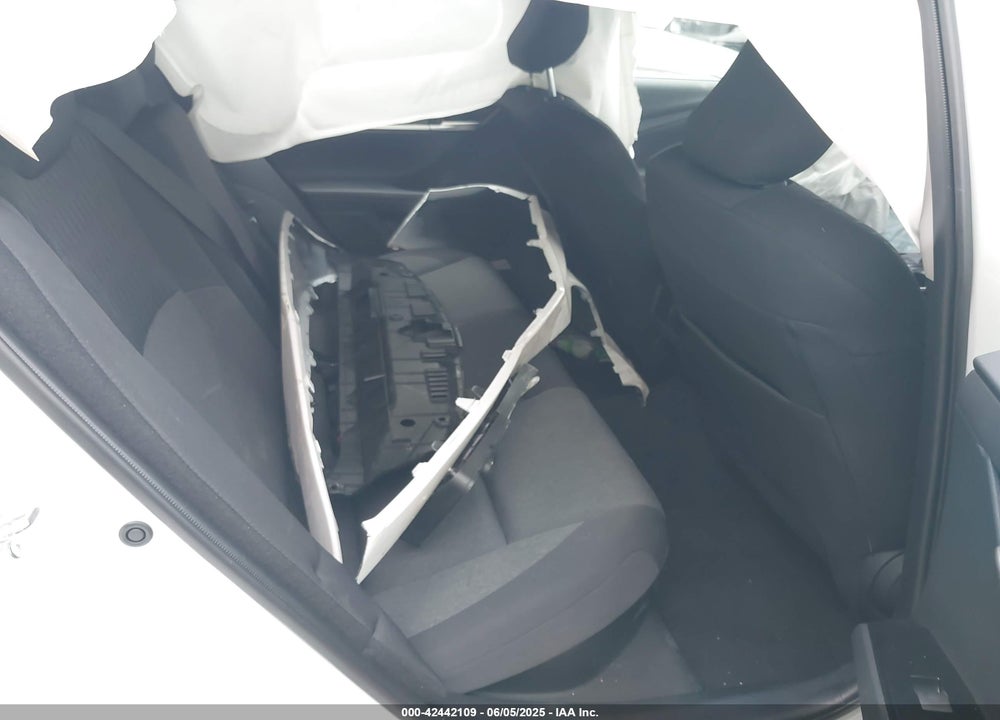 2025 TOYOTA CAMRY LE VIN: 4T1DAACK6SU141924