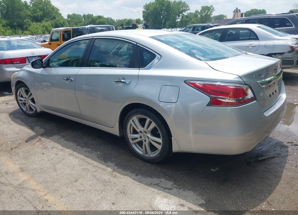 2015 NISSAN ALTIMA VIN: 1N4BL3AP3FC278675