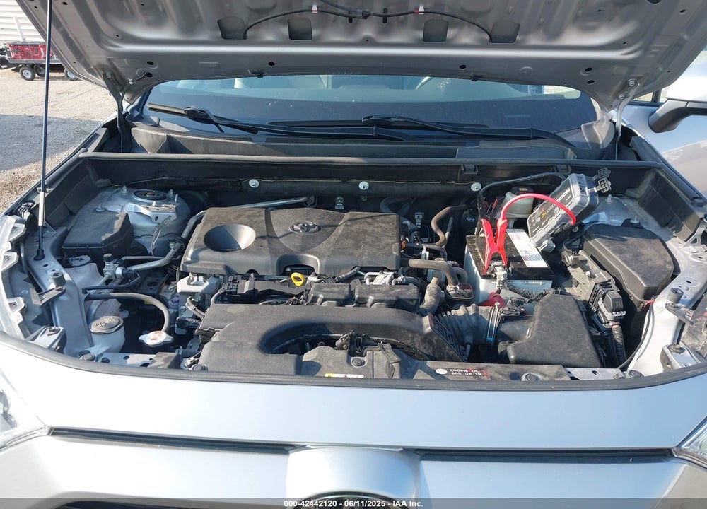 2019 TOYOTA RAV4 VIN: JTMC1RFV3KD512218