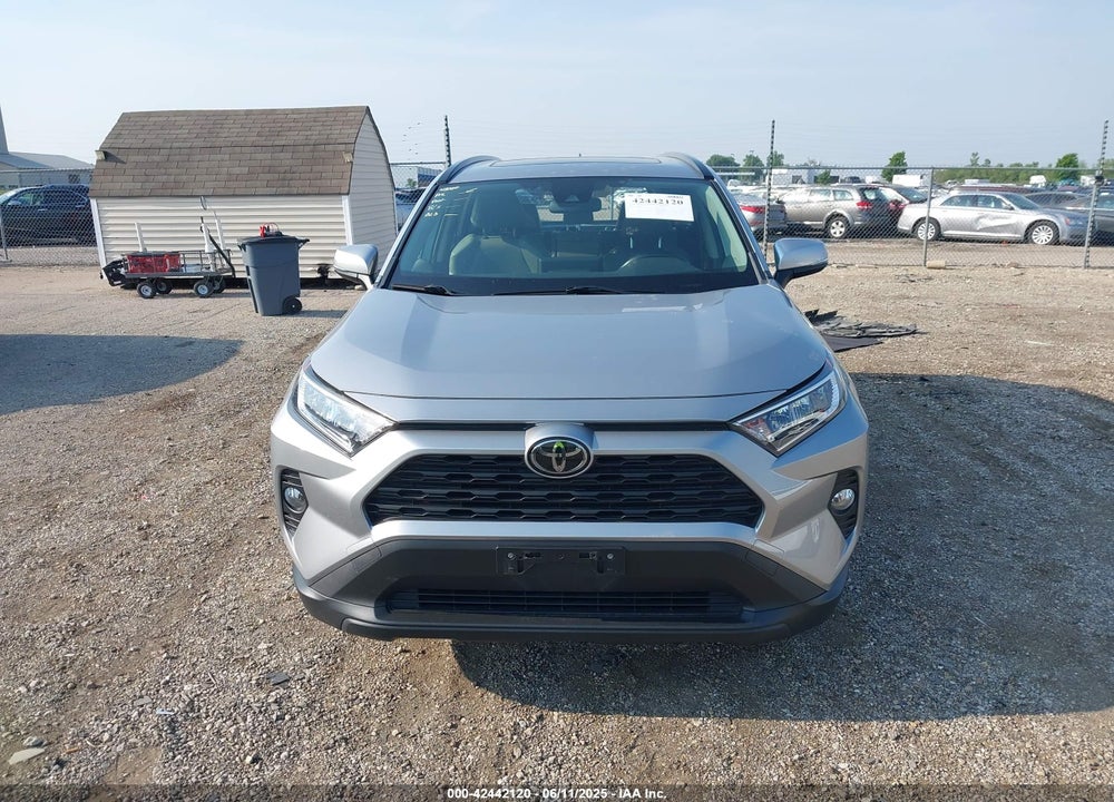 2019 TOYOTA RAV4 VIN: JTMC1RFV3KD512218