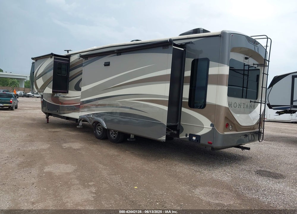 2018 KEYSTONE MONTANA VIN: 4YDF39225J4703315