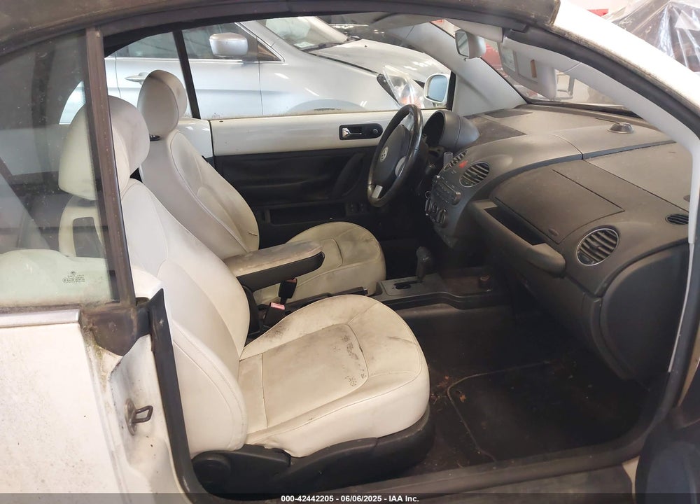 2007 VOLKSWAGEN NEW BEETLE VIN: 3VWFF31Y97M417751
