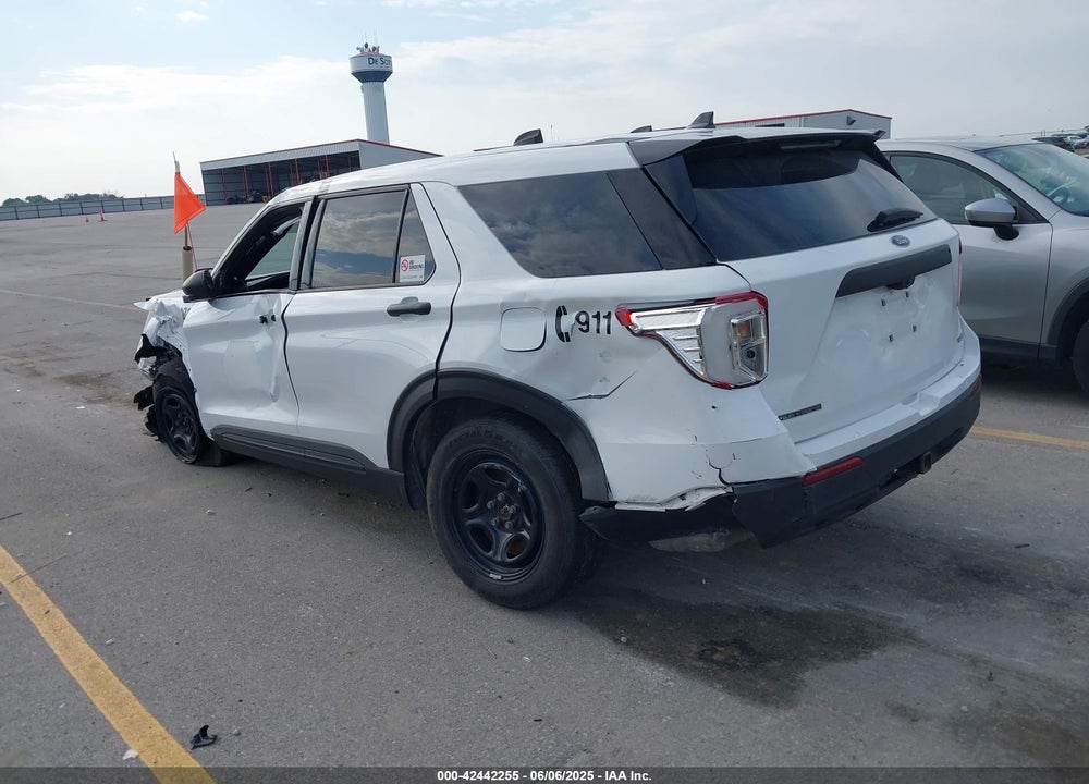 2020 FORD POLICE INTERCEPTOR SEDAN VIN: 1FM5K8AB2LGB85741
