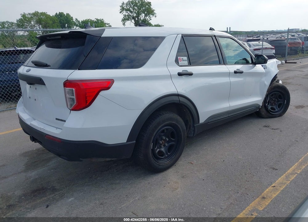 2020 FORD POLICE INTERCEPTOR SEDAN VIN: 1FM5K8AB2LGB85741