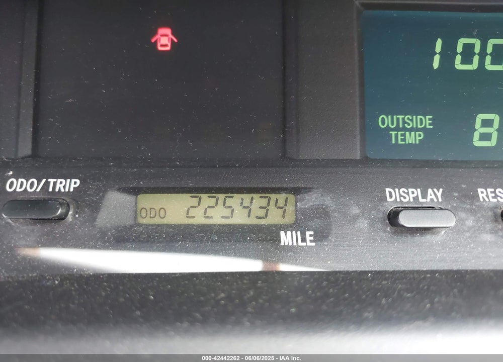 2000 TOYOTA AVALON XLS VIN: 4T1BF28B4YU085059
