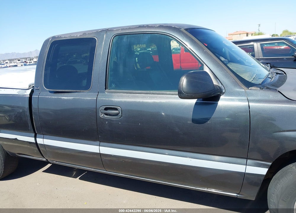 2003 GMC SIERRA 1500 SLE VIN: 2GTEC19T531374709