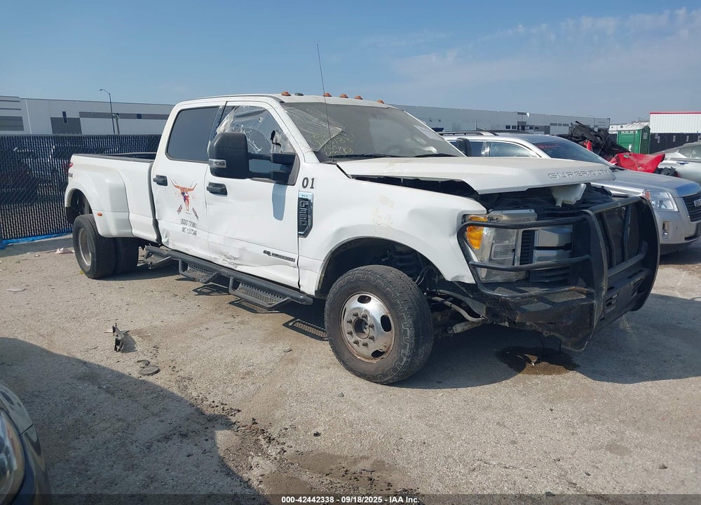 2017 FORD F-350 XLT VIN: 1FT8W3DT3HED25764