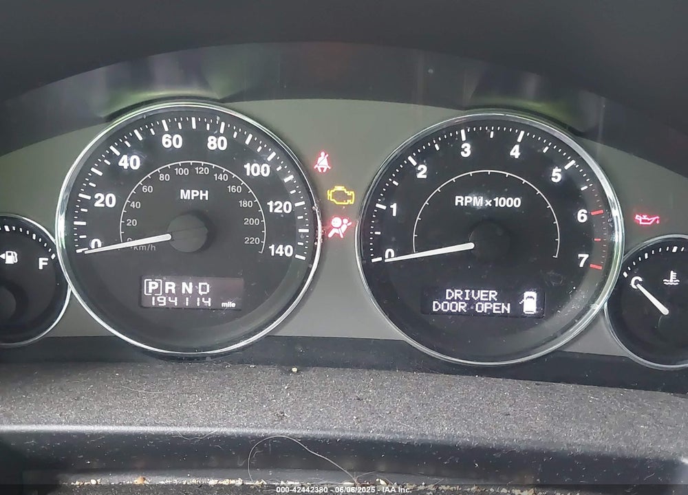 2008 JEEP COMMANDER LIMITED VIN: 1J8HG58N08C190641
