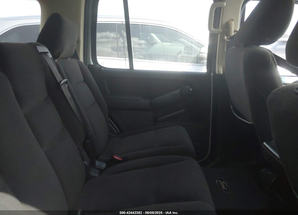2010 FORD EXPLORER XLT VIN: 1FMEU6DE6AUA11223
