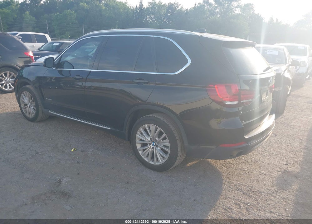 2017 BMW X5 VIN: 5UXKR2C33H0X05921