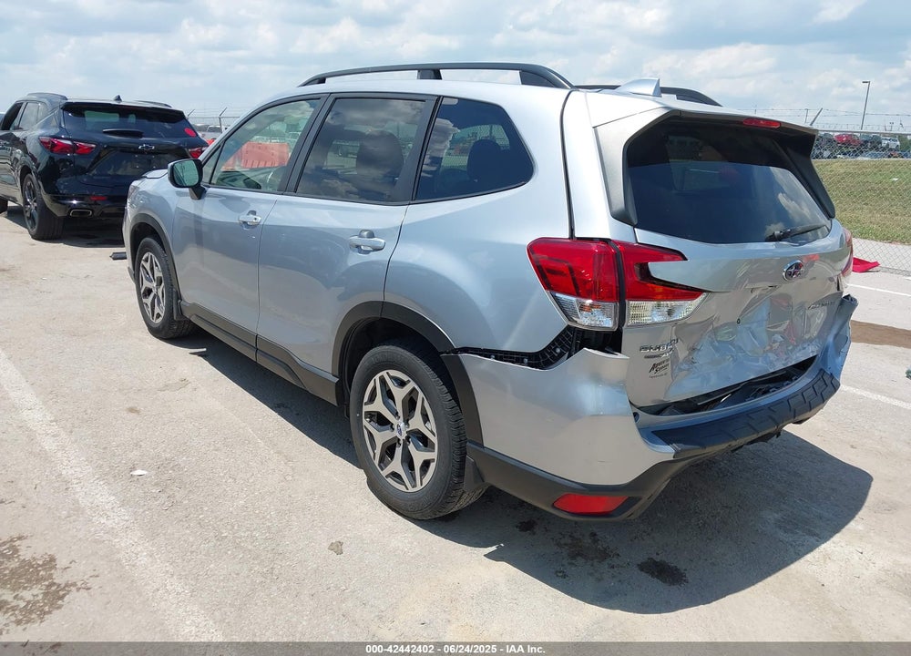 2019 SUBARU FORESTER VIN: JF2SKAECXKH534219