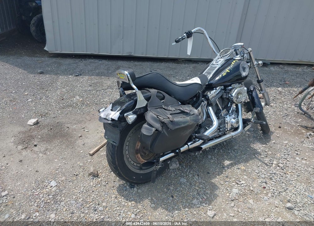 2002 HARLEY-DAVIDSON FXST VIN: 1HD1BHY142Y076088