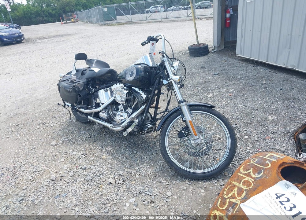 2002 HARLEY-DAVIDSON FXST VIN: 1HD1BHY142Y076088
