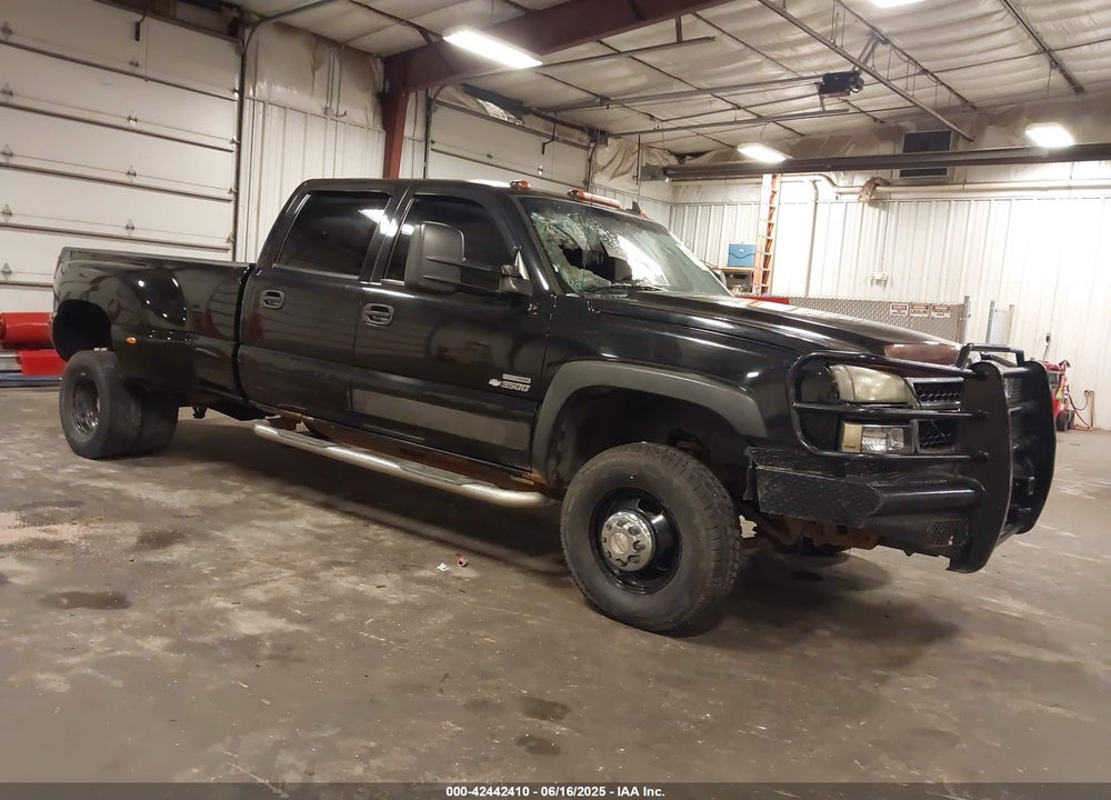 2006 CHEVROLET SILVERADO 3500 LT3 VIN: 1GCJK33D86F237520