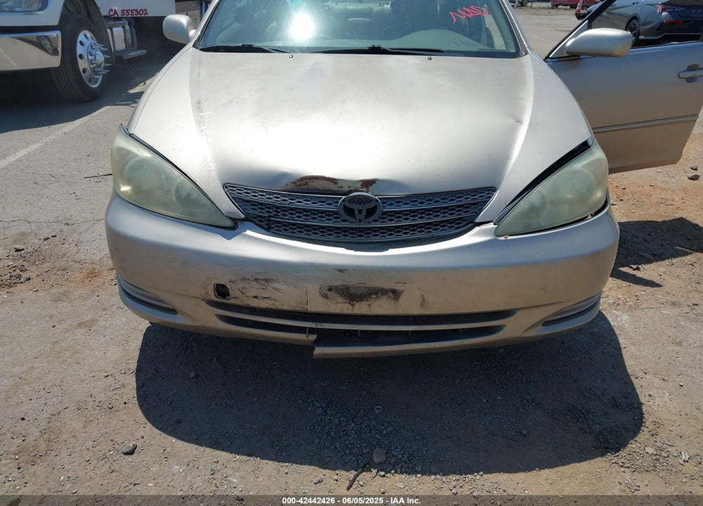 2002 TOYOTA CAMRY XLE V6 VIN: JTDBF30K120030783