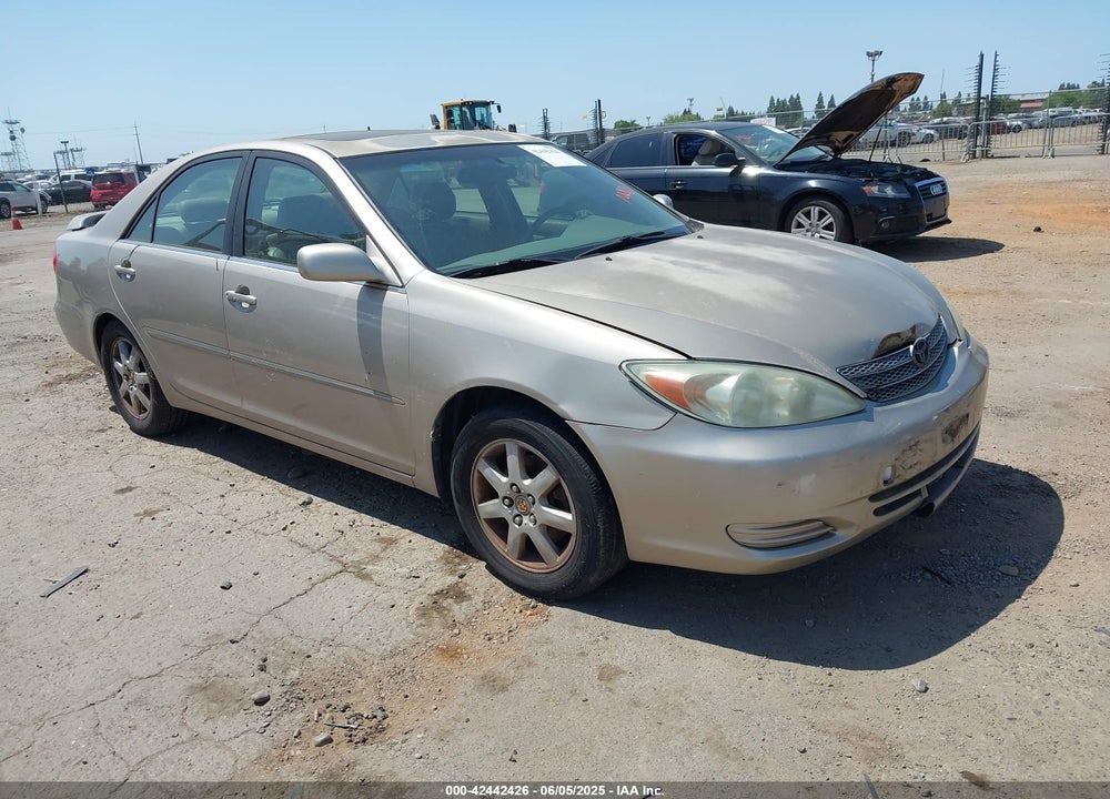 2002 TOYOTA CAMRY XLE V6 VIN: JTDBF30K120030783
