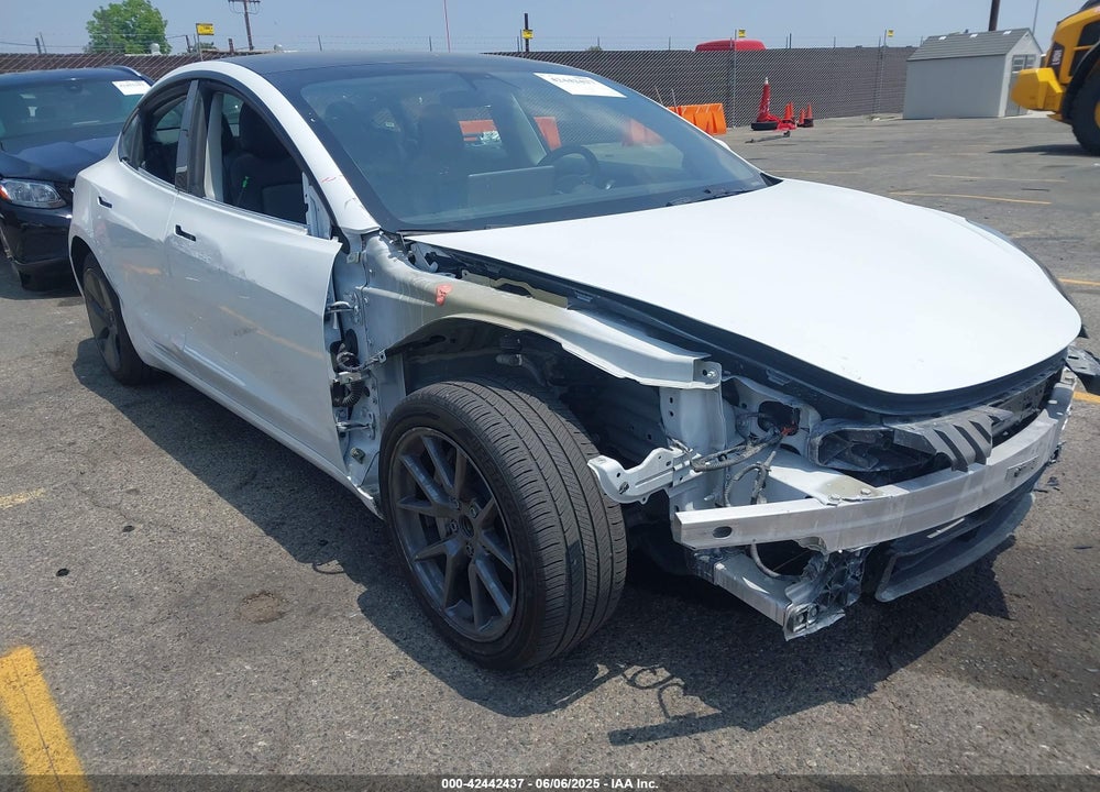 2023 TESLA MODEL 3 VIN: 5YJ3E1EA8PF450528