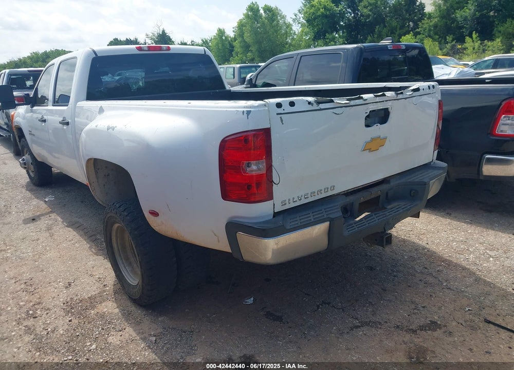 2009 GMC SIERRA 3500HD WORK TRUCK VIN: 1GTJC73679F125690