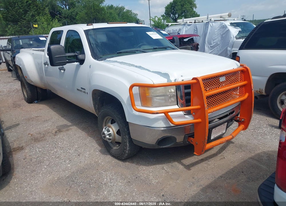 2009 GMC SIERRA 3500HD WORK TRUCK VIN: 1GTJC73679F125690