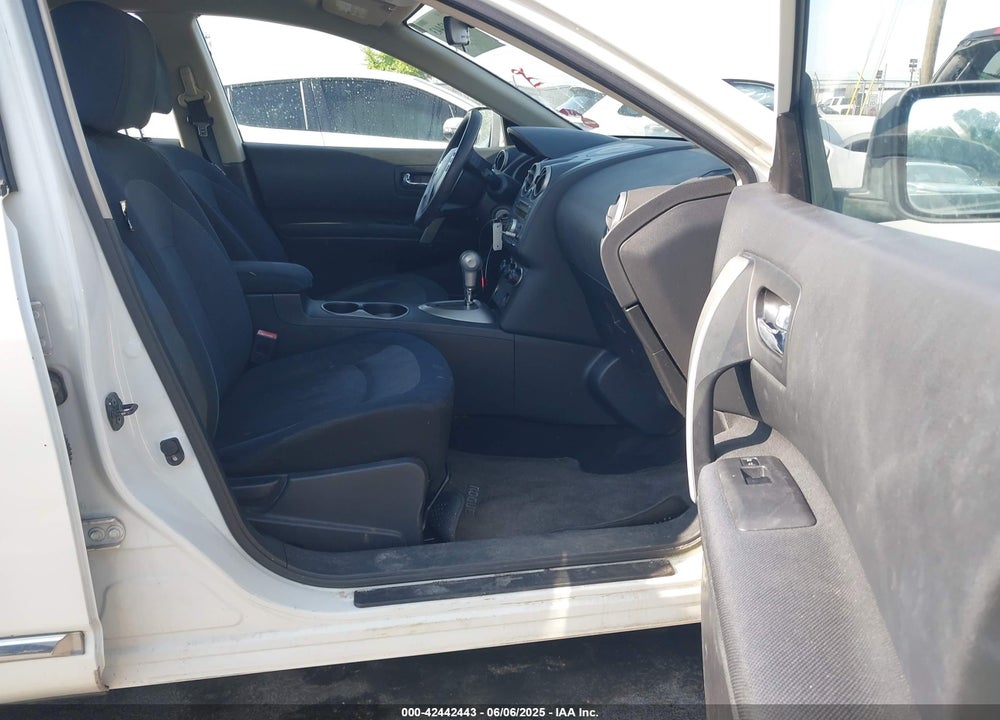 2011 NISSAN ROGUE VIN: JN8AS5MT4BW166770