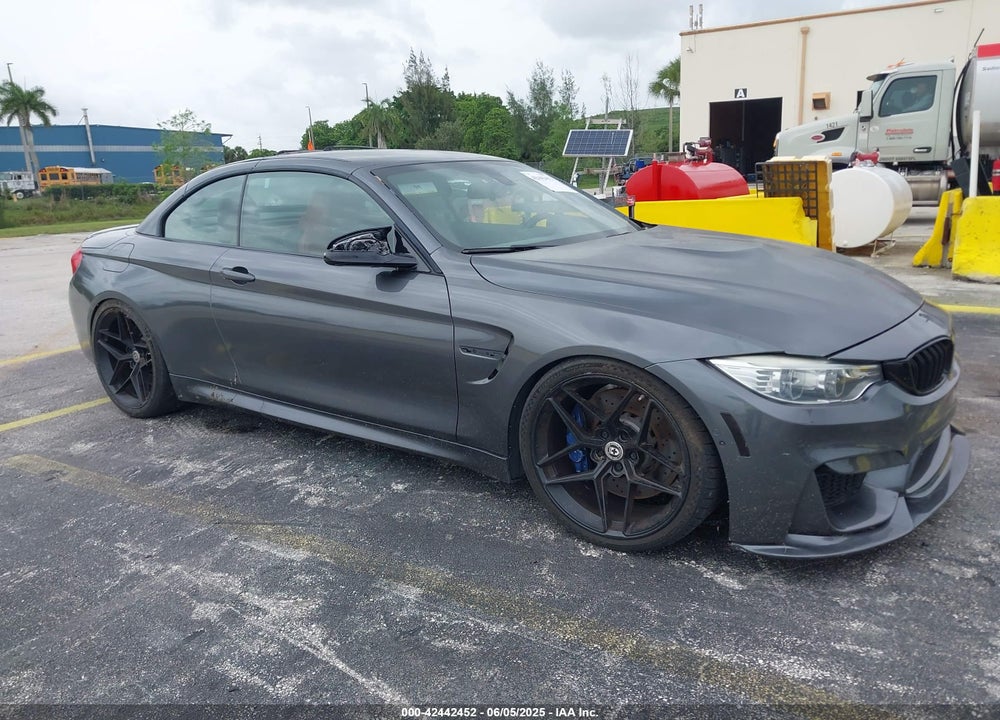 2016 BMW M4 VIN: WBS3U9C51GP968602