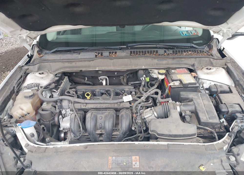 2016 FORD FUSION S VIN: 3FA6P0G74GR221383