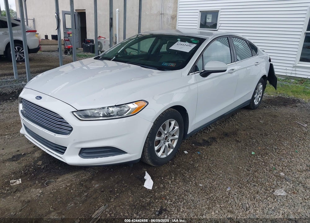 2016 FORD FUSION S VIN: 3FA6P0G74GR221383