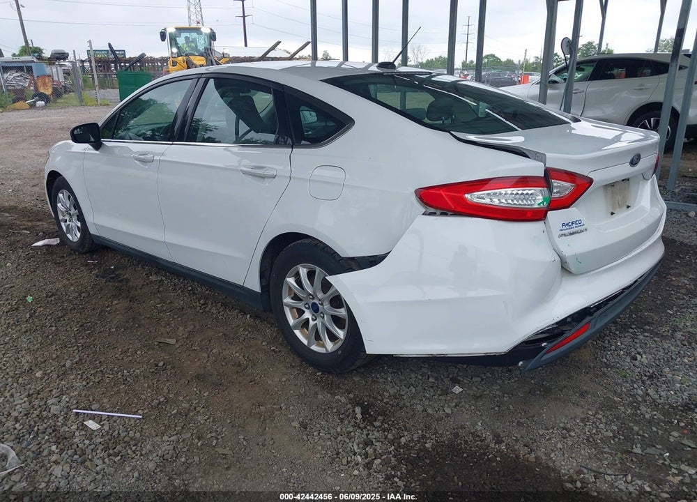 2016 FORD FUSION S VIN: 3FA6P0G74GR221383