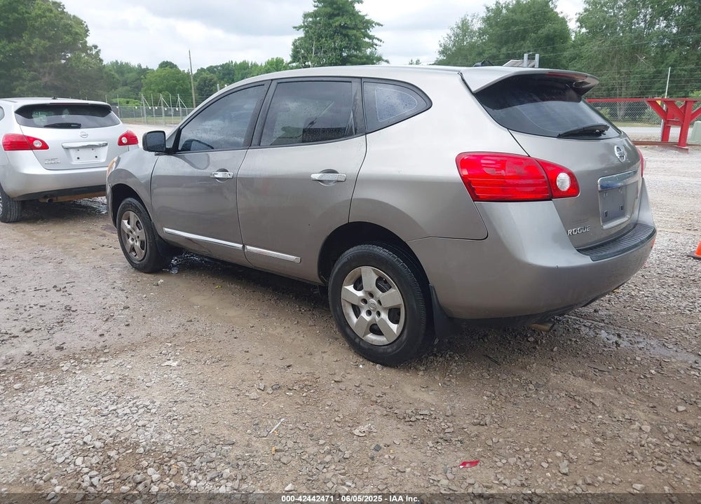 2011 NISSAN ROGUE S VIN: JN8AS5MT0BW573288
