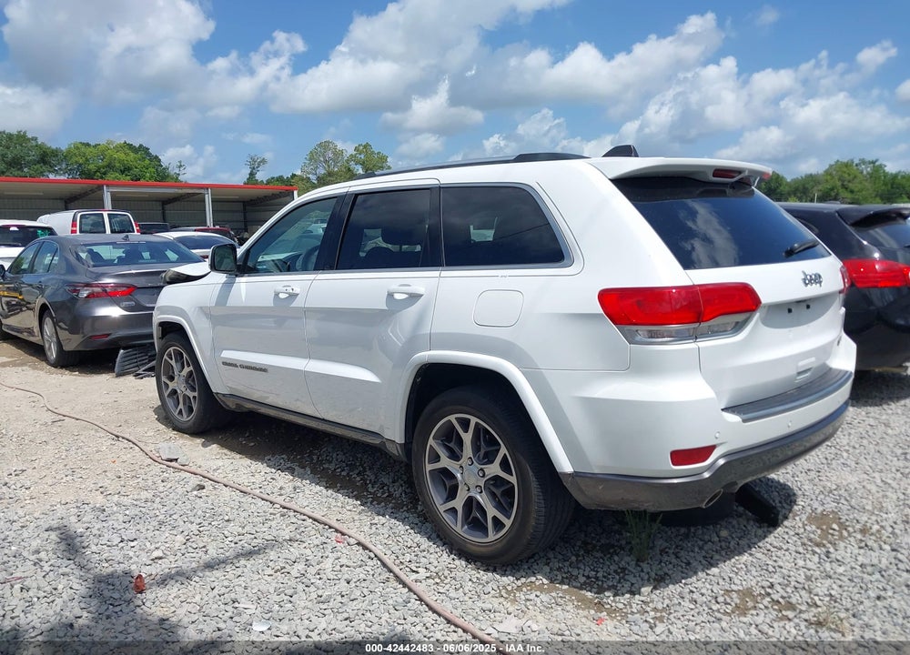 2018 JEEP GRAND CHEROKEE VIN: 1C4RJEBG8JC339908