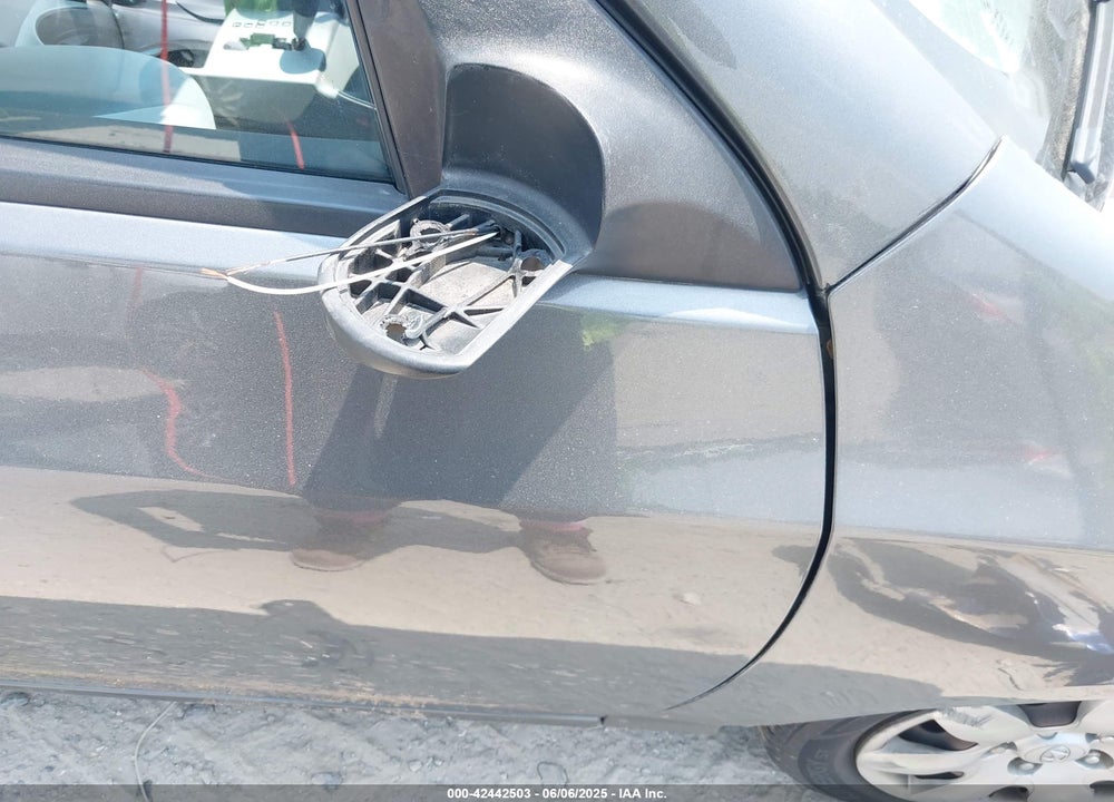 2009 HYUNDAI ELANTRA GLS VIN: KMHDU46D69U682617