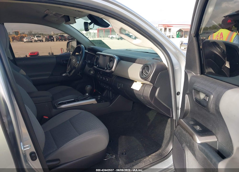 2022 TOYOTA TACOMA SR5 V6 VIN: 3TYCZ5AN3NT101973