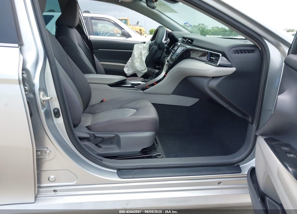 2020 TOYOTA CAMRY VIN: 4T1C11AK8LU937297