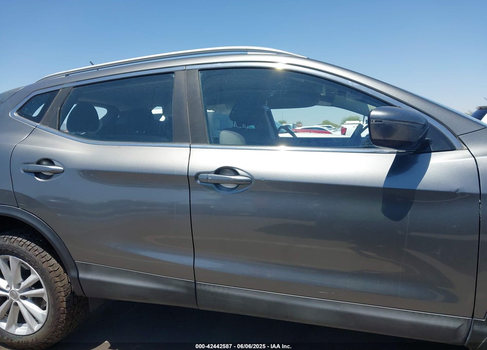 2017 NISSAN ROGUE SPORT VIN: JN1BJ1CP6HW011603