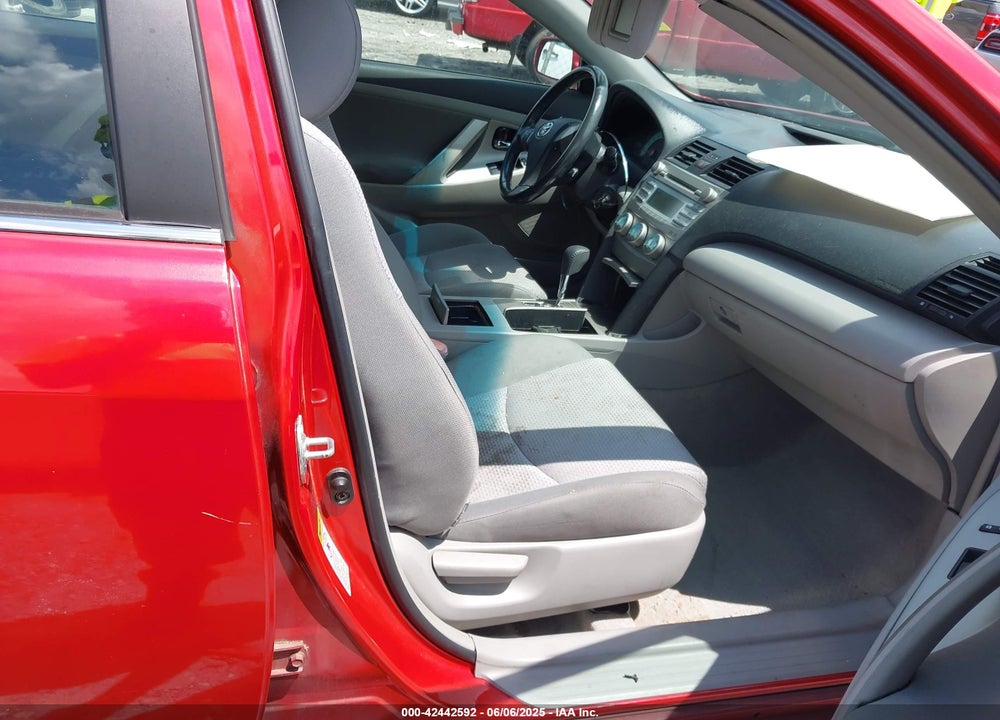 2007 TOYOTA CAMRY VIN: 4T1BK46K77U027052